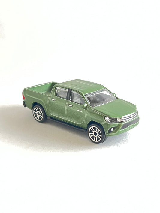 UNCARDED - MAJORETTE - TOYOTA HILUX REVO - WITH SUSPENSION - Its Fun- Hot wheels - matchbox - diecast