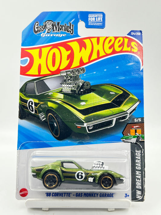 IMPORTED - HOT WHEELS -  68 CORVETTE - GAS MONKEY GARAGE - 3A