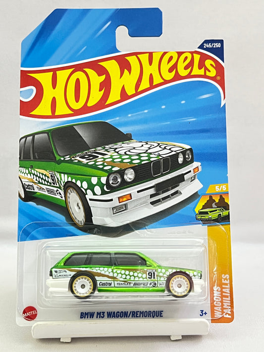 SUPER TREASURE HUNT - HOT WHEELS - BMW M3 WAGON WITH FREE PROTECTOR