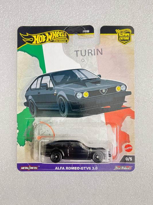 CHASE - IMPORTED - HOT WHEELS -  ALFA ROMEO GTV6 3.0