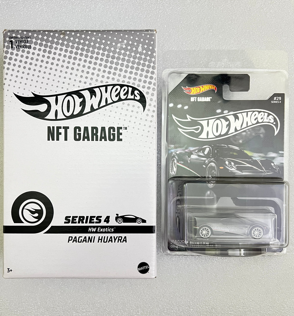 NFT GARAGE - SERIES 4 - HW EXOTICS - PAGANI HUAYRA
