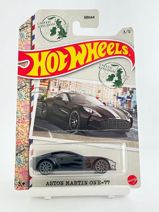 ASTON MARTIN ONE- 77 - 4C - Its Fun- Hot wheels - matchbox - diecast