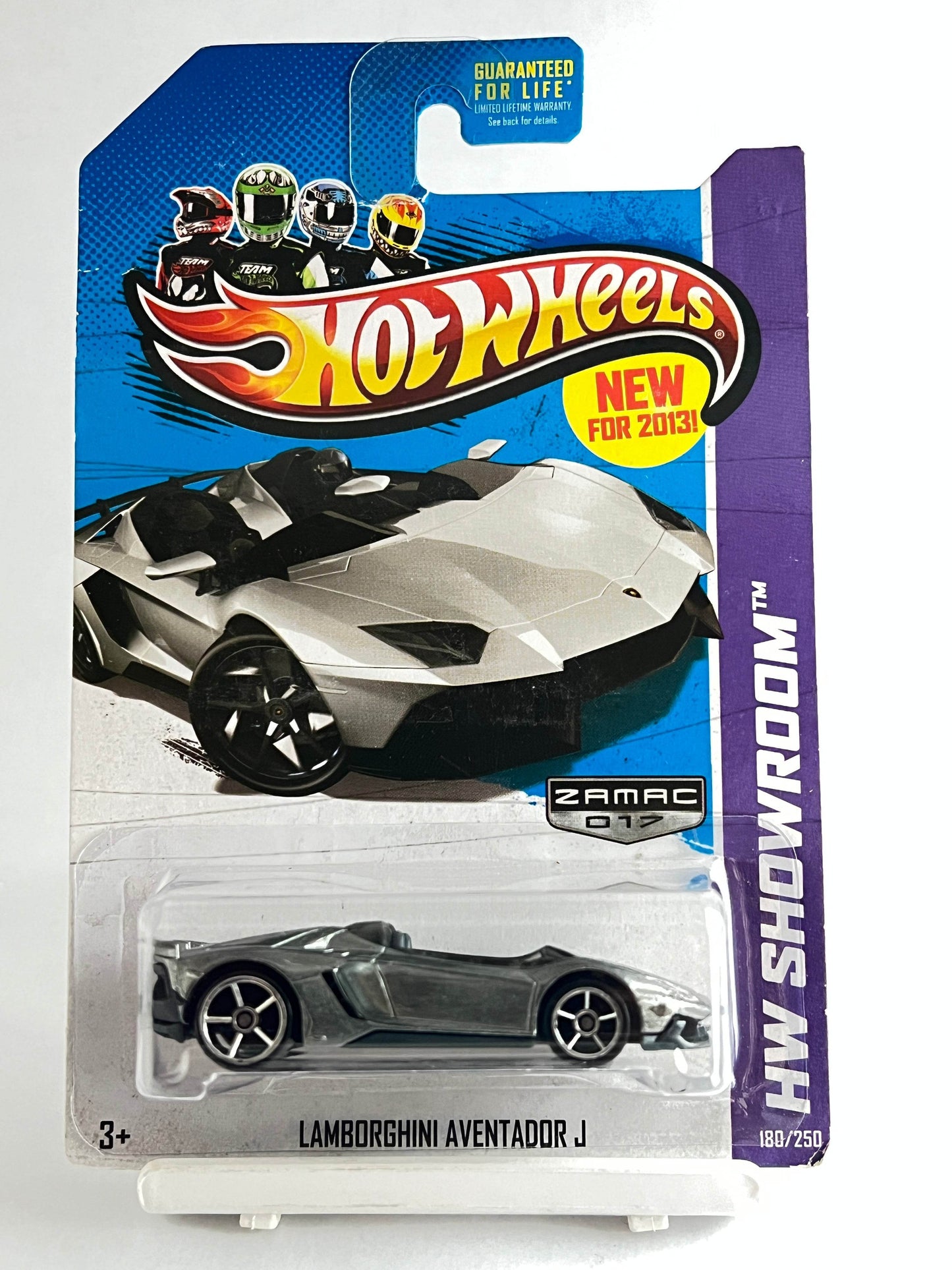 LAMBORGHINI AVENTADOR J - ZAMAC - 1A - Its Fun
