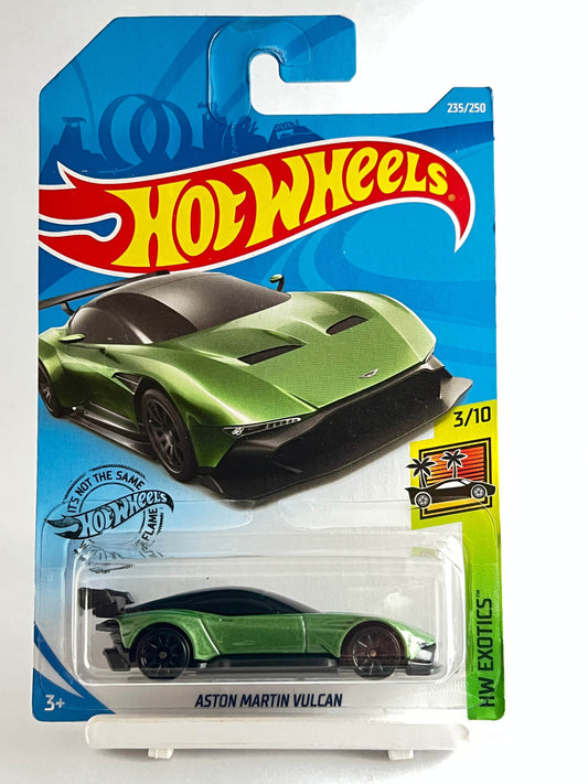 ASTON MARTIN VULCAN - GREEN - 1B - Its Fun
