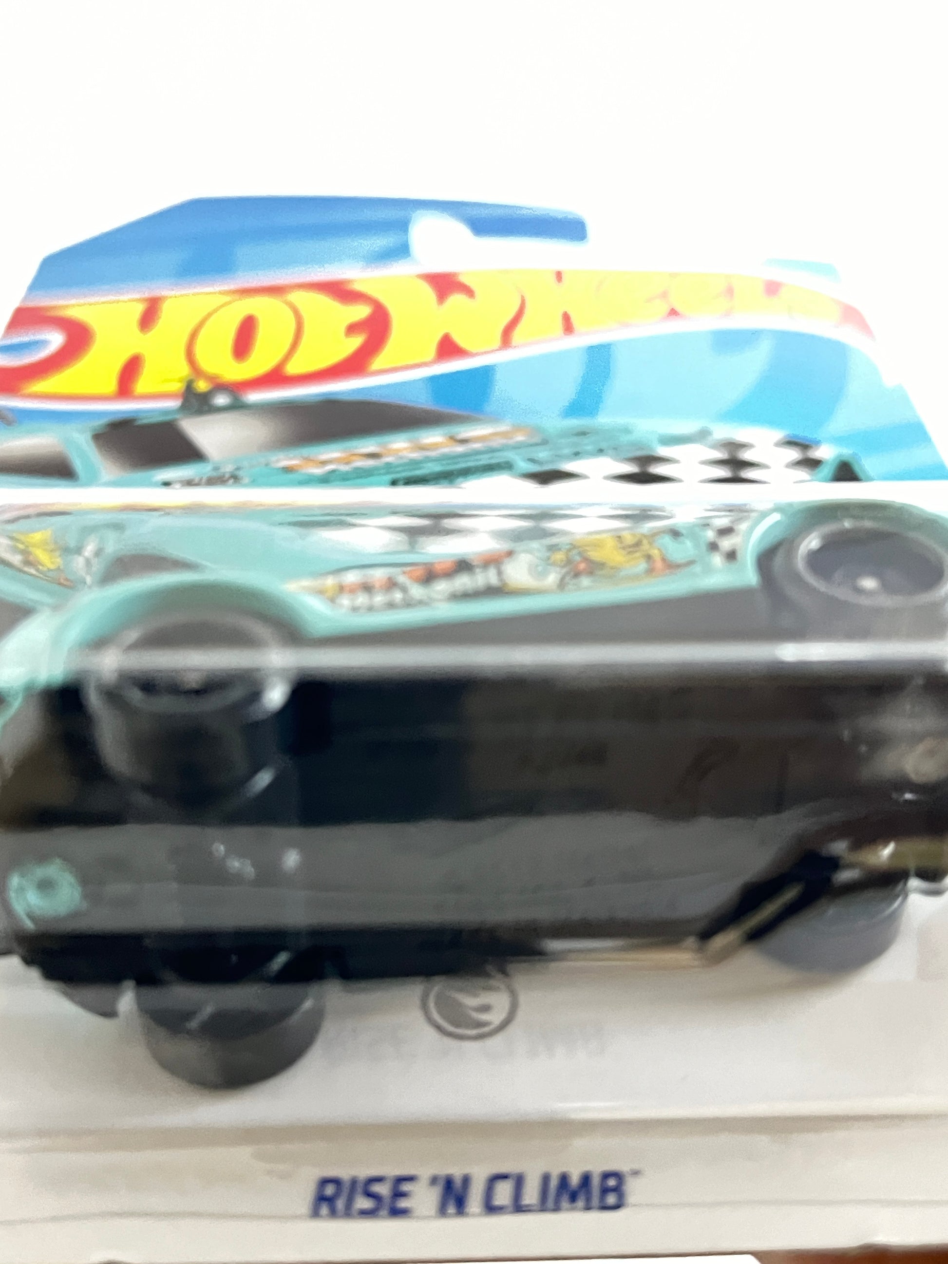 TREASURE HUNT - RISE N CLIMB - 2D - Its Fun- Hot wheels - matchbox - diecast