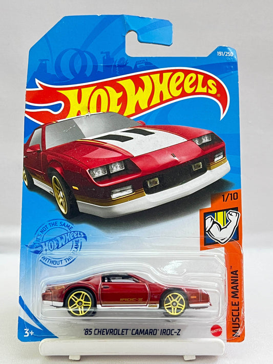 CREASED CARD - HOT WHEELS - 85 CHEVROLET CAMARO IROC-Z - 1B - Its Fun