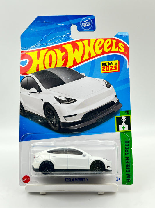 DAMAGED CARD - ( CARD AS IN PIC ) - TESLA MODEL Y - WHITE - 4F