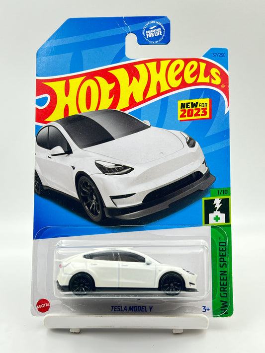 HOOK CREASE - IMPORTED - HOT WHEELS -  TESLA MODEL Y - WHITE - 3C