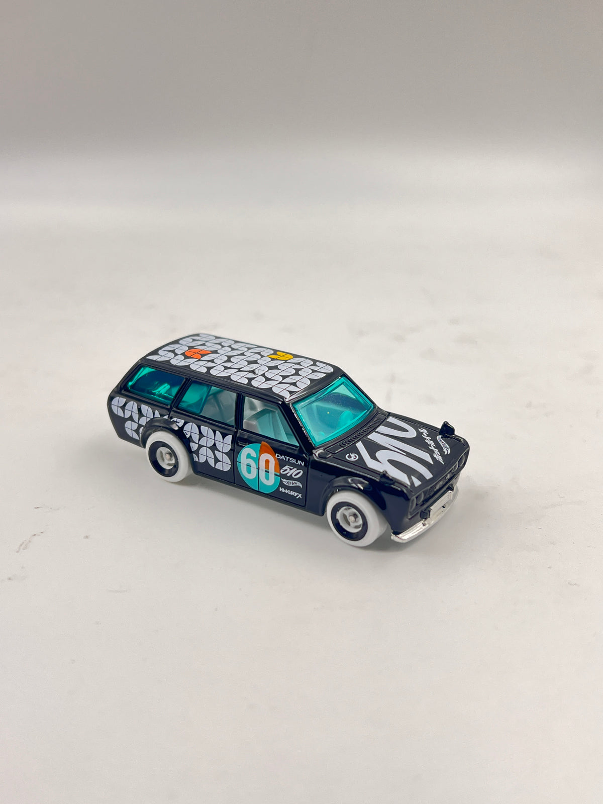UNCARDED - HOT WHEELS - 71 DATSUN 510
