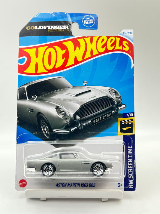 ( CARD AS IN PIC ) - HOT WHEELS - ASTON MARTIN 1963 DB5 - 9A