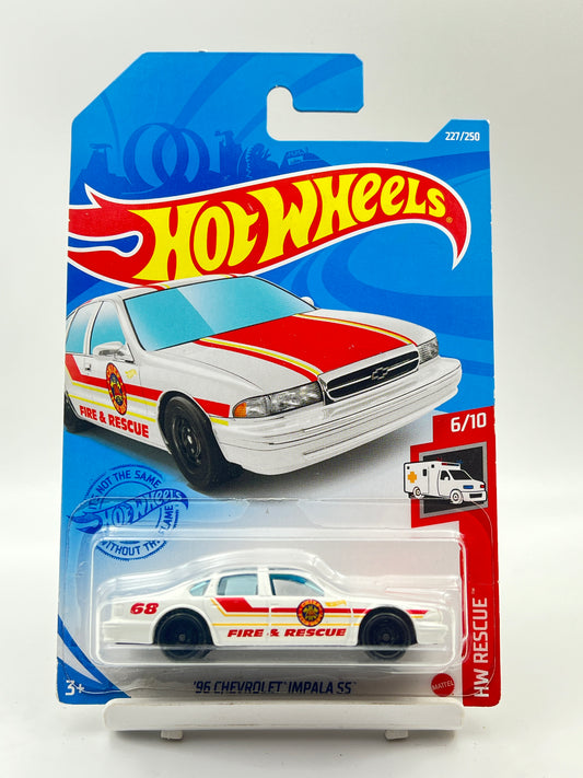 IMPORTED - HOT WHEELS -  96 CHEVROLET IMPALA SS - 7A
