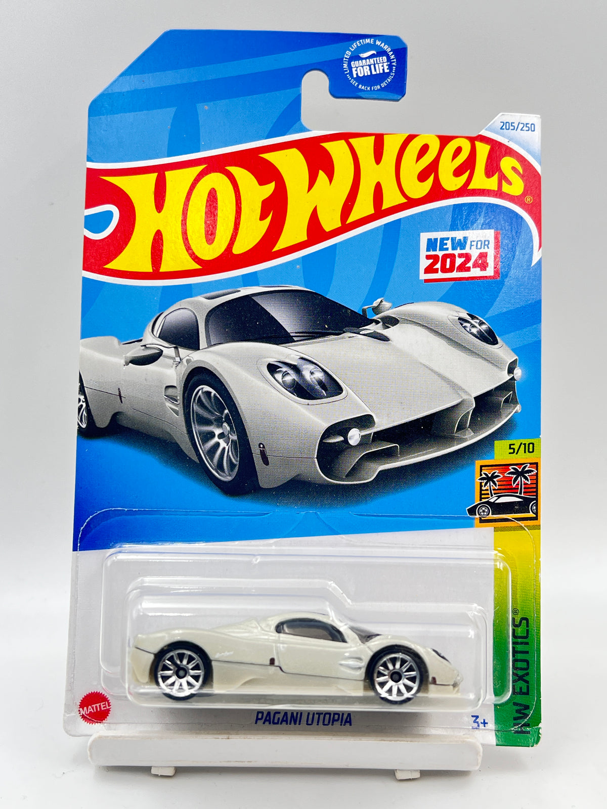 IMPORTED - HOT WHEELS -  PAGANI UTOPIA - C2