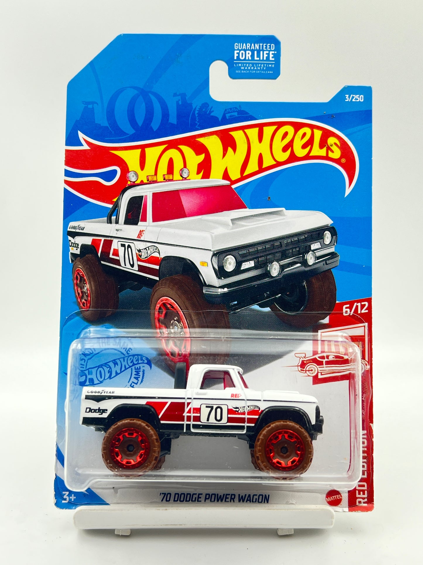 RED EDITION - TARGET EXCLUSIVE - IMPORTED - HOT WHEELS - 70 DODGE POWER WAGON - 2G