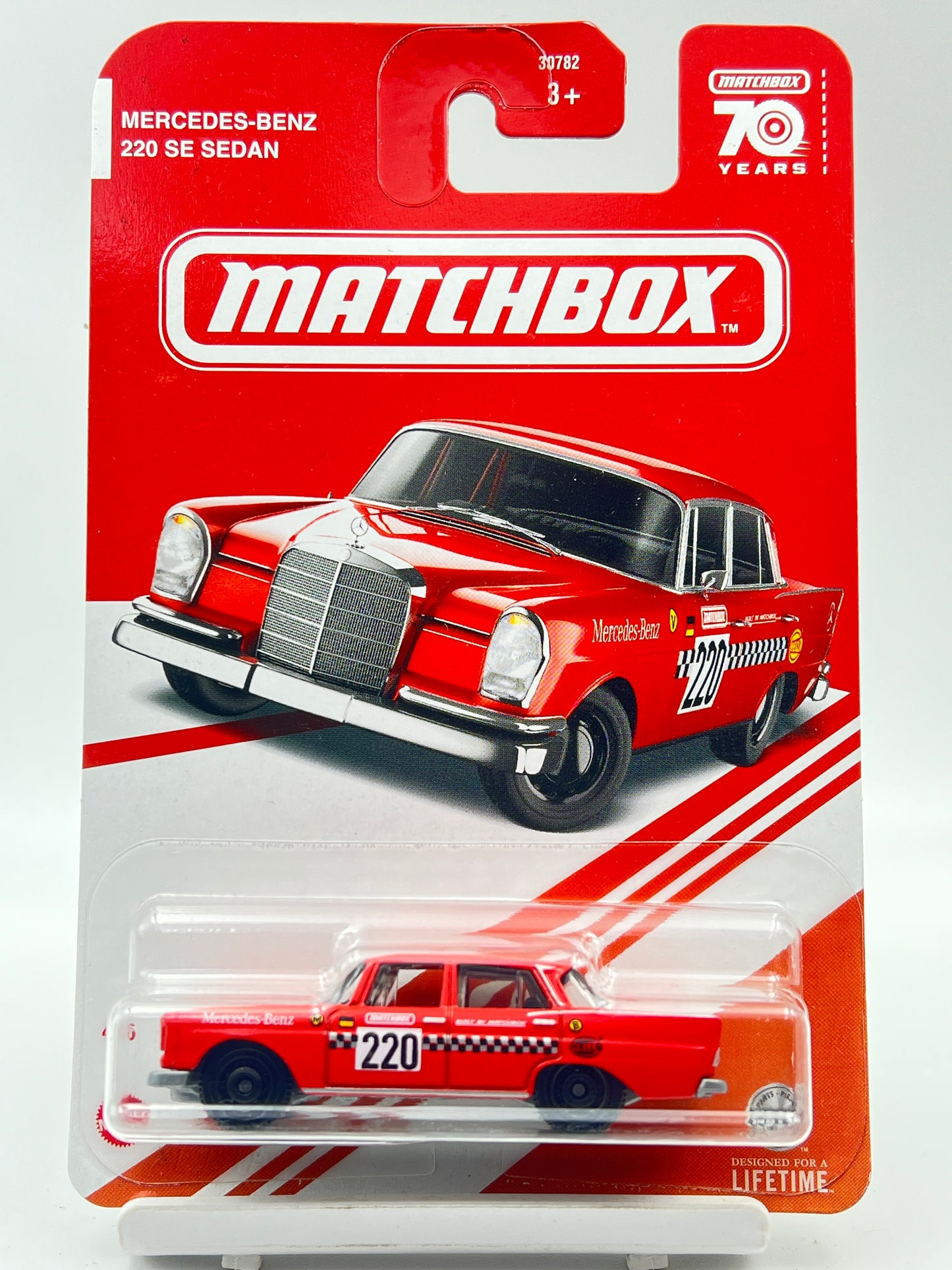 MATCHBOX - MERCEDES BENZ 220 SE SEDAN - 1H