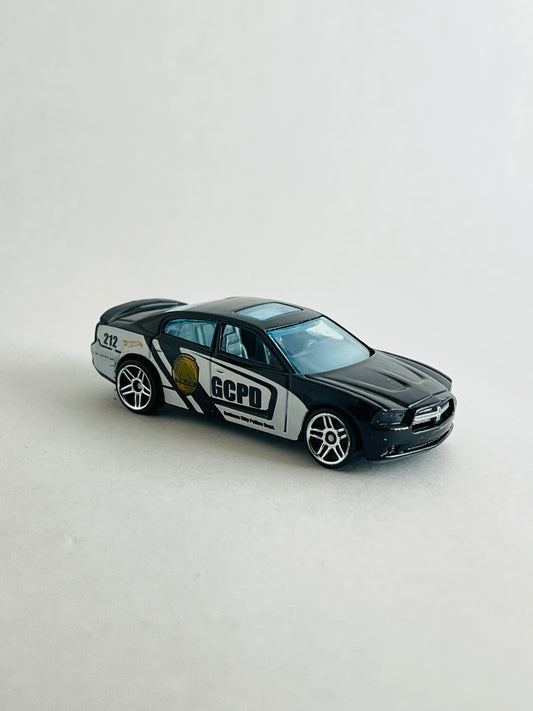 UNCARDED - 11 DODGE CHARGER R/T - Its Fun- Hot wheels - matchbox - diecast