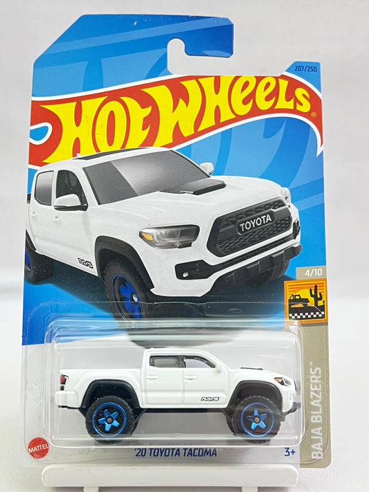HOT WHEELS - 20 TOYOTA TACOME - WHITE - 1B