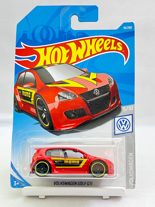 HOT WHEELS - VOLKSWAGEN GOLF GTI - RED - MOMO - 1C