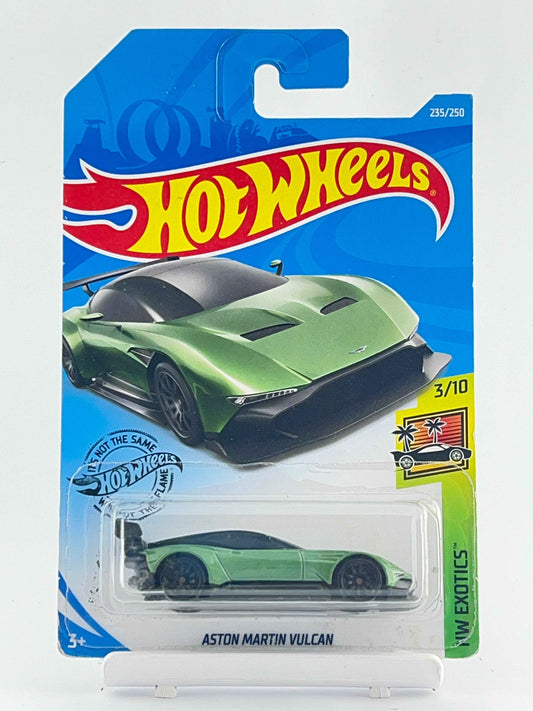 ASTON MARTIN VULCAN - GREEN - 1B