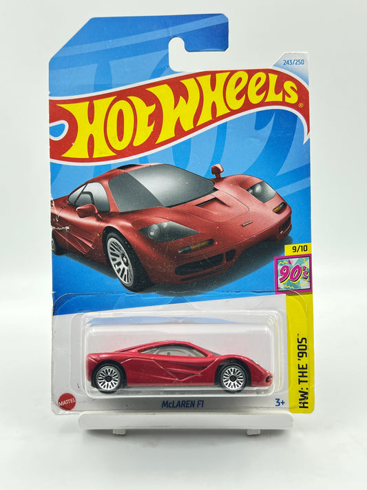 CREASED CARD - MCLAREN F1 - RED - 6E