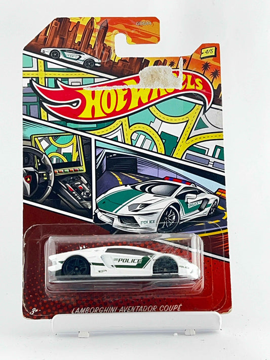 LAMBORGHINI AVENTADOR COUPE - CARD DAMAGE