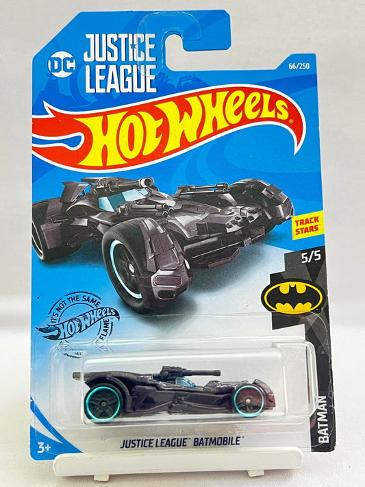 HOT WHEELS - JUSTICE LEAGUE BATMOBILE - 1B - Its Fun