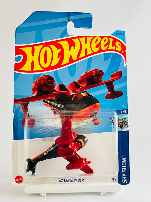WATER BOMBER - RED - 5D - Its Fun- Hot wheels - matchbox - diecast