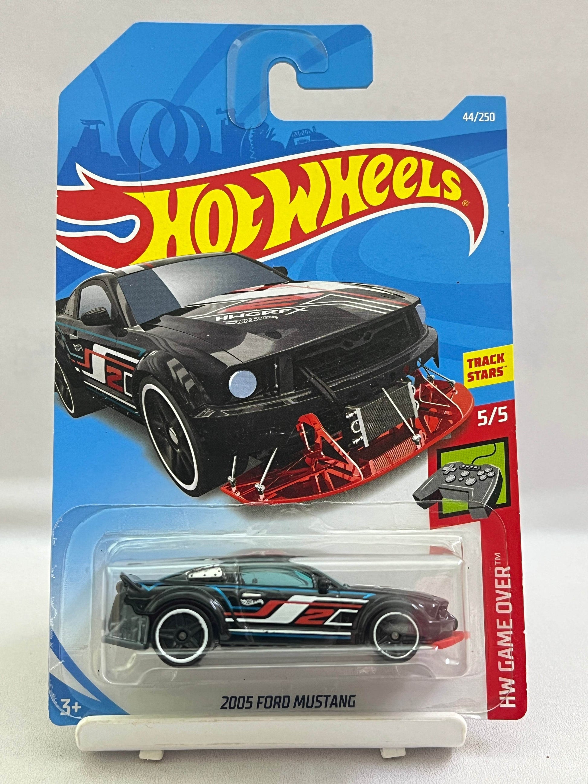 HOT WHEELS - 2005 FORD MUSTANG - BLACK - WITH SPECIAL FEATURE - 3E - Its Fun