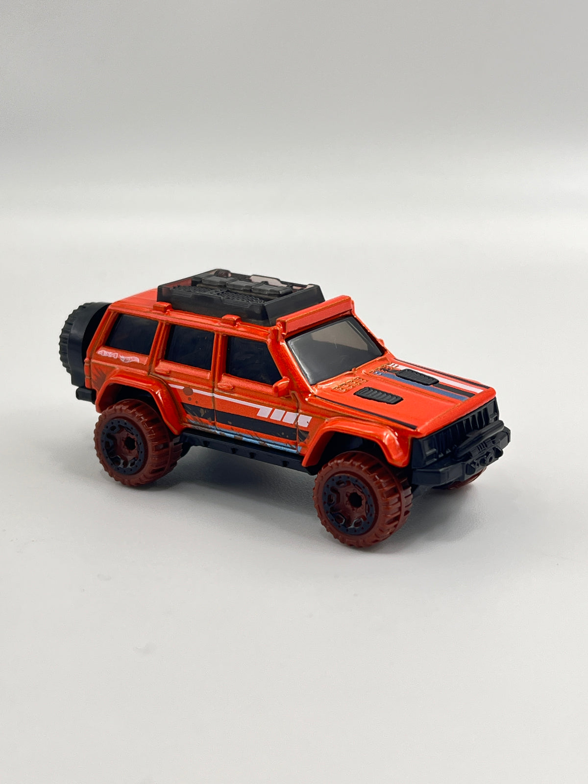 UNCARDED - 95 JEEP CHEROKEE