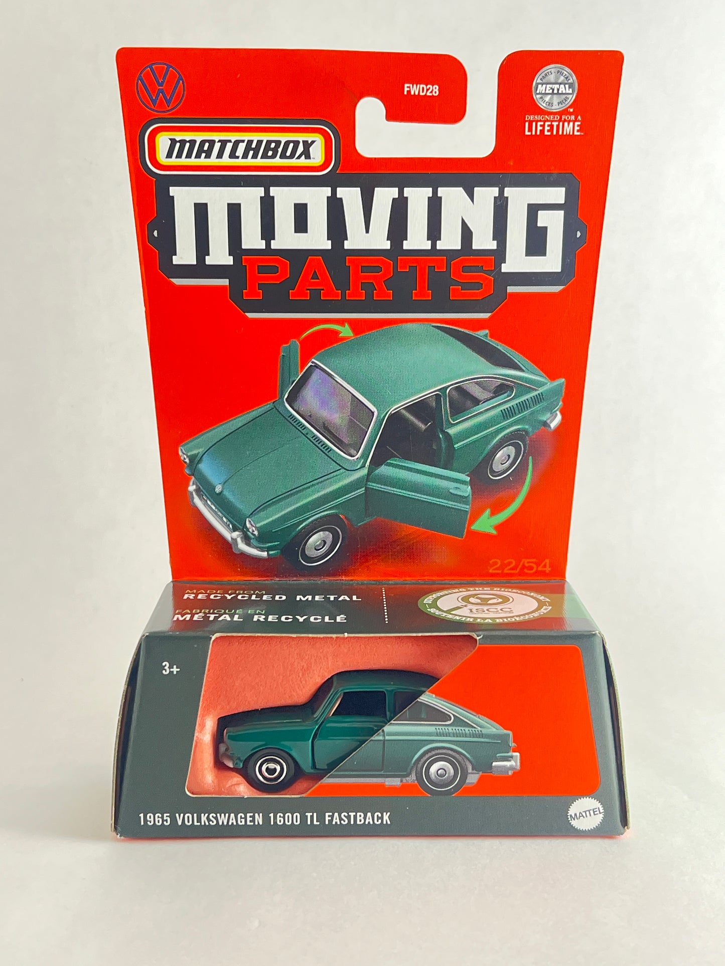 MOVING PARTS - 1965 VOLKSWAGEN 1600 TL FASTBACK