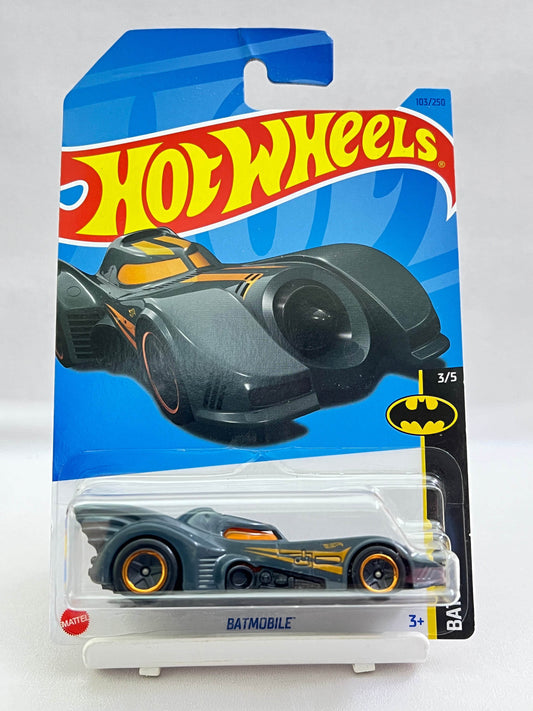 HOT WHEELS - BATMOBILE - 6D - Its Fun