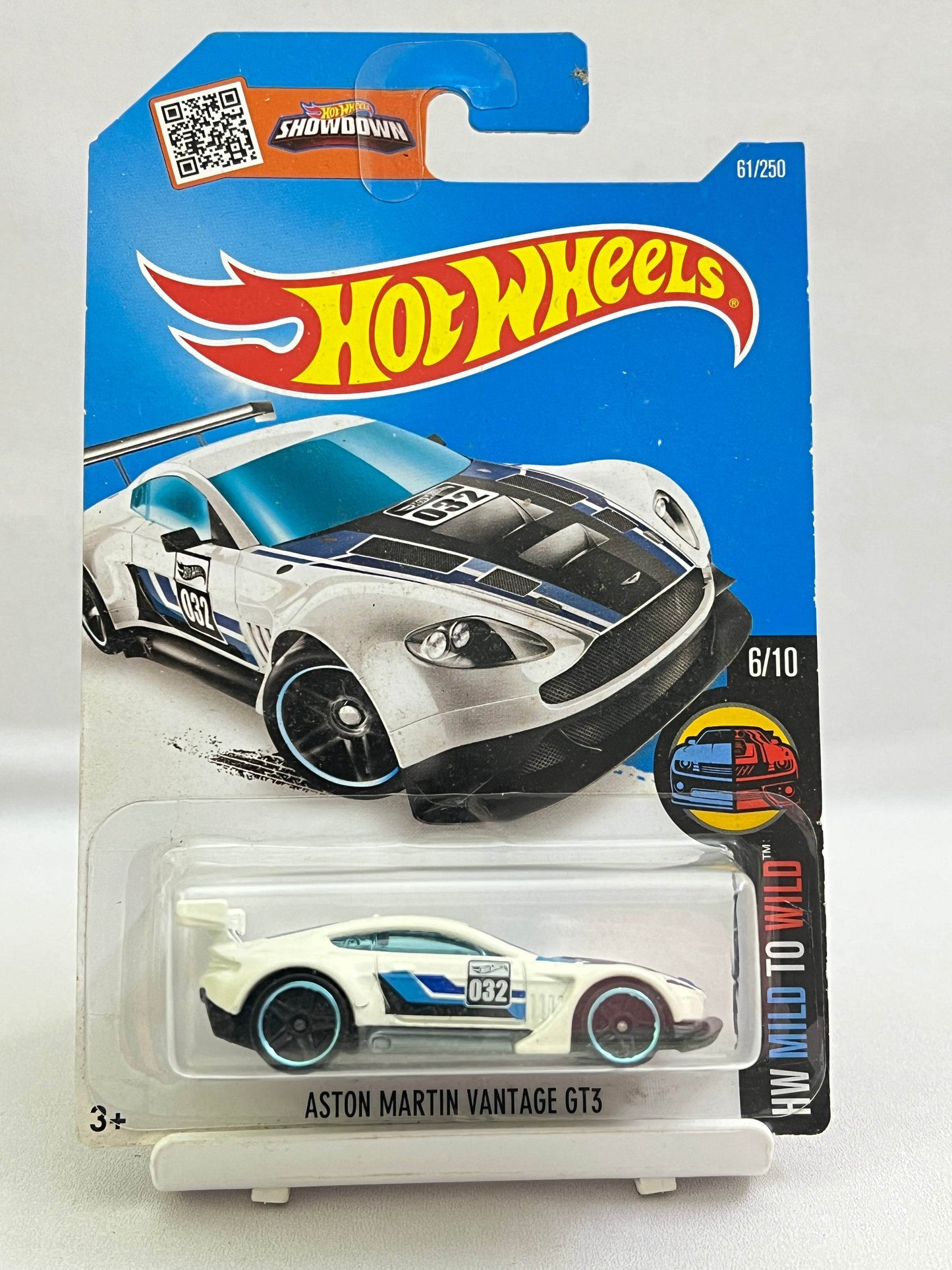 HOT WHEELS - ASTON MARIN VANTAGE GT3 - 7A - Its Fun