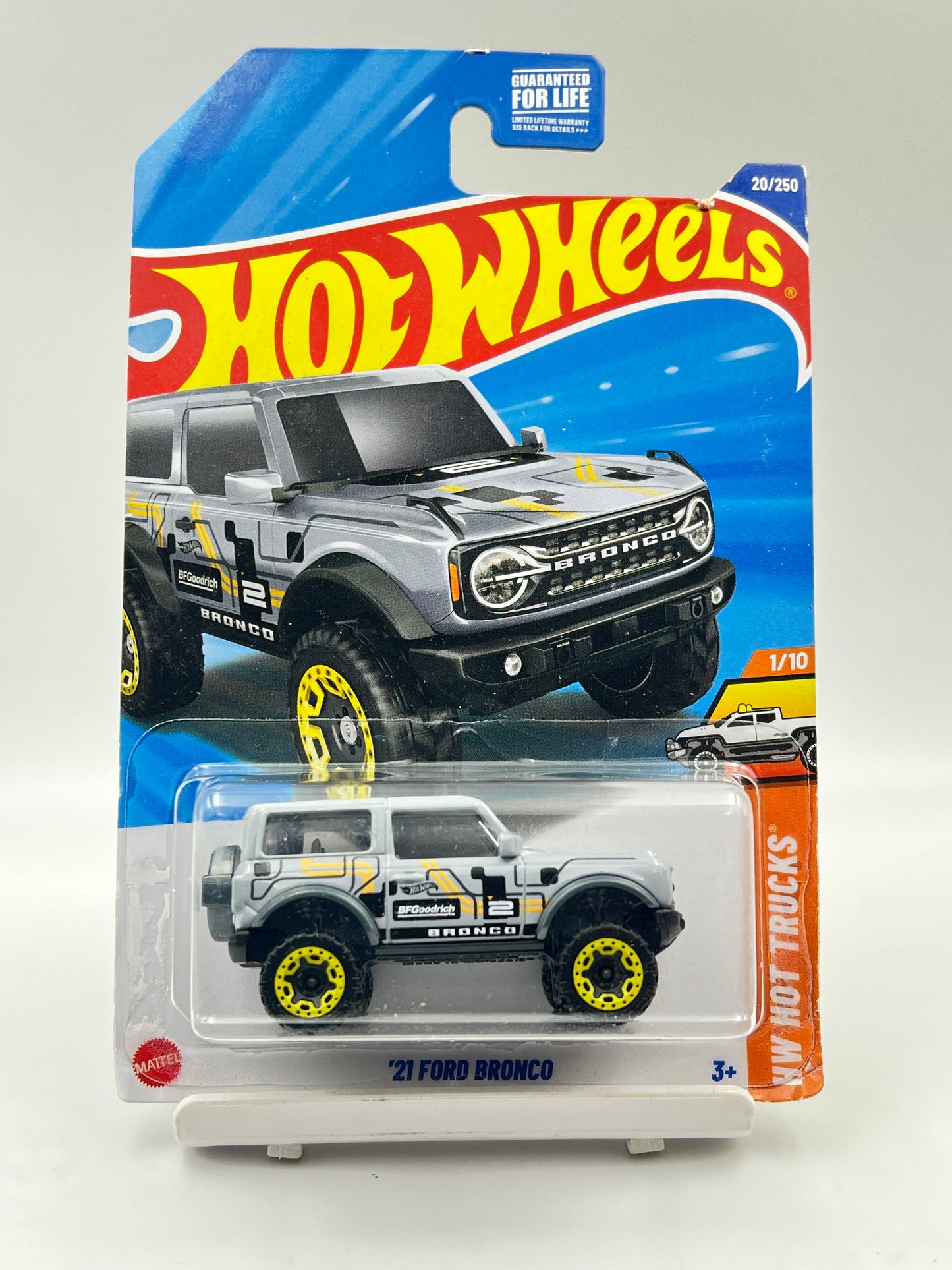 IMPORTED - HOT WHEELS -  21 FORD BRONCO - 1B