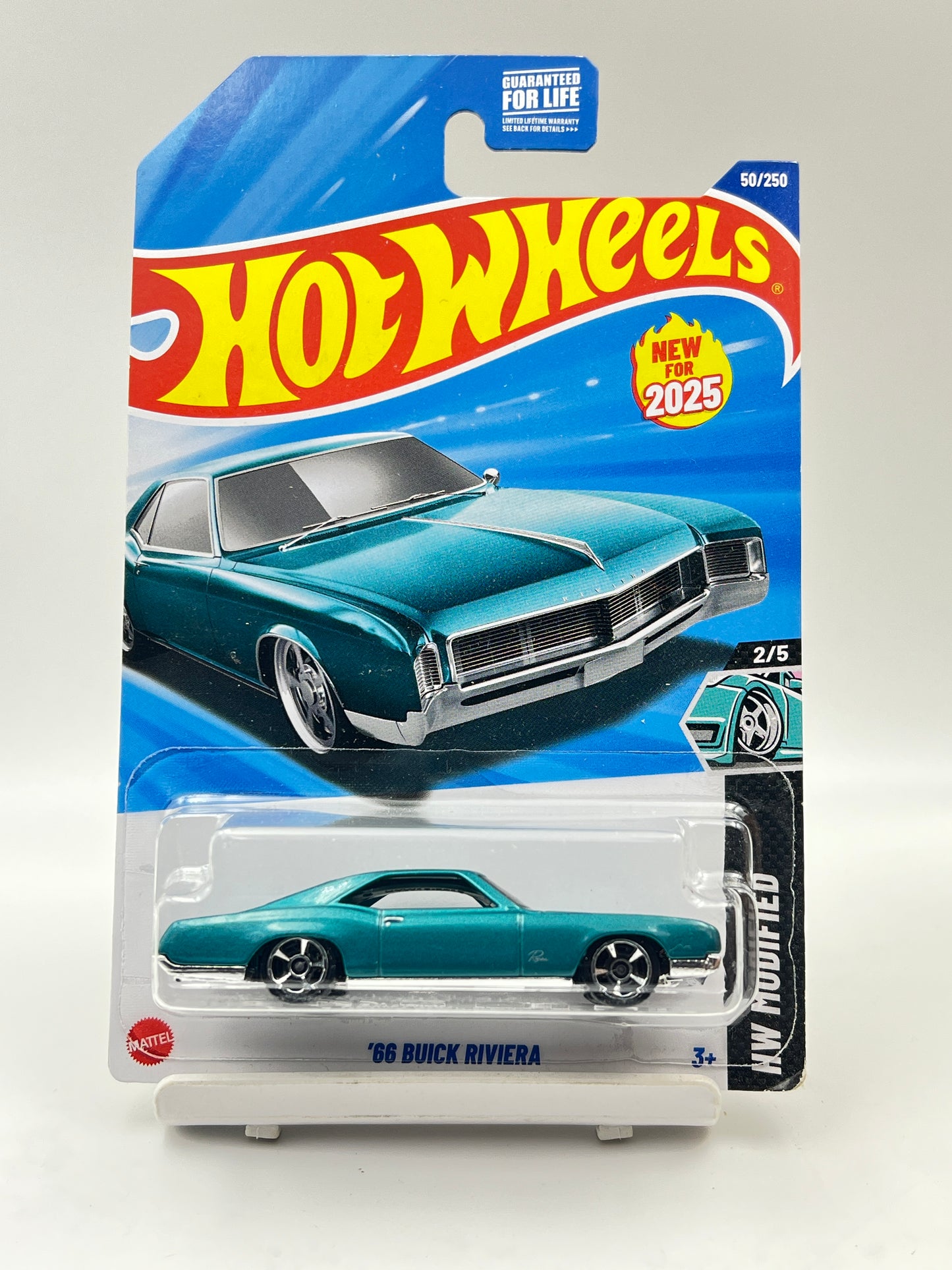 IMPORTED - HOT WHEELS -  66 BUICK RIVIERA - 1B