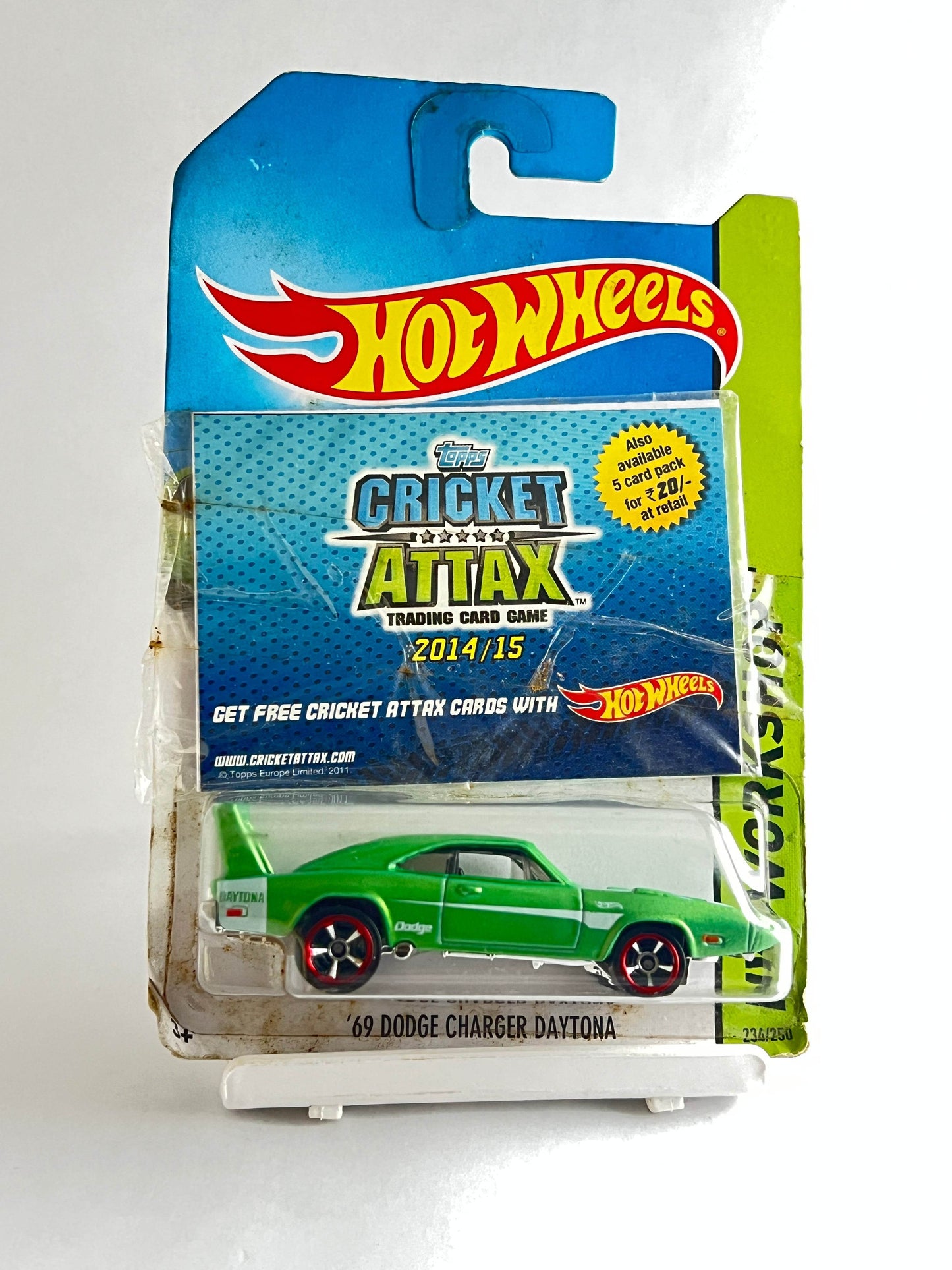 69 DODGE CHARGER DAYTONA WITH CRICKET ATTAX CARD - 1D - Its Fun