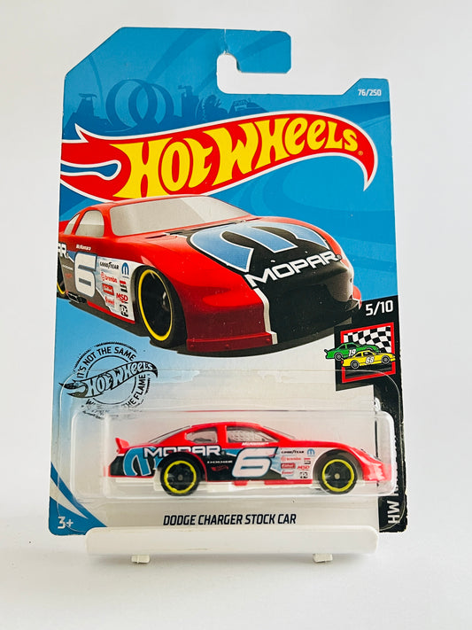 DODGE CHARGER STOCK CAR - 1D - Its Fun- Hot wheels - matchbox - diecast