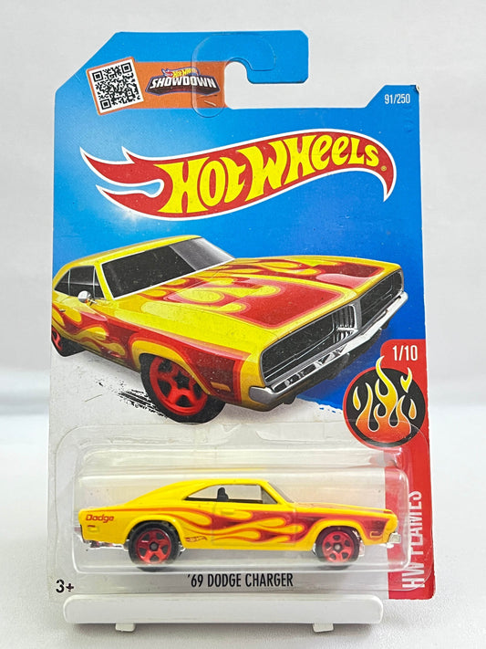 HOT WHEELS - 69 DODGE CHARGER - 7A - Its Fun