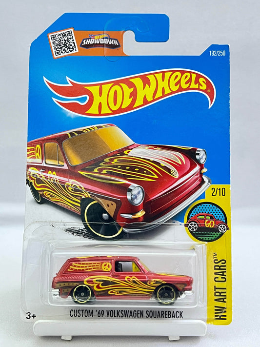 HOT WHEELS - CUSTOM 69 VOLKSWAGEN SQUAREBACK - 3A - Its Fun