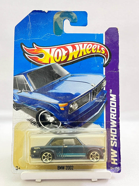 HOT WHEELS - DAMAGED CARD - BMW 2002 - 6D - Its Fun