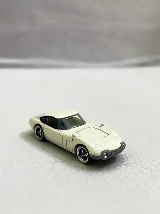 PAINT ISSUE - UNCARDED - MAJORETTE TOYOTA 2000GT - WHITE - Its Fun