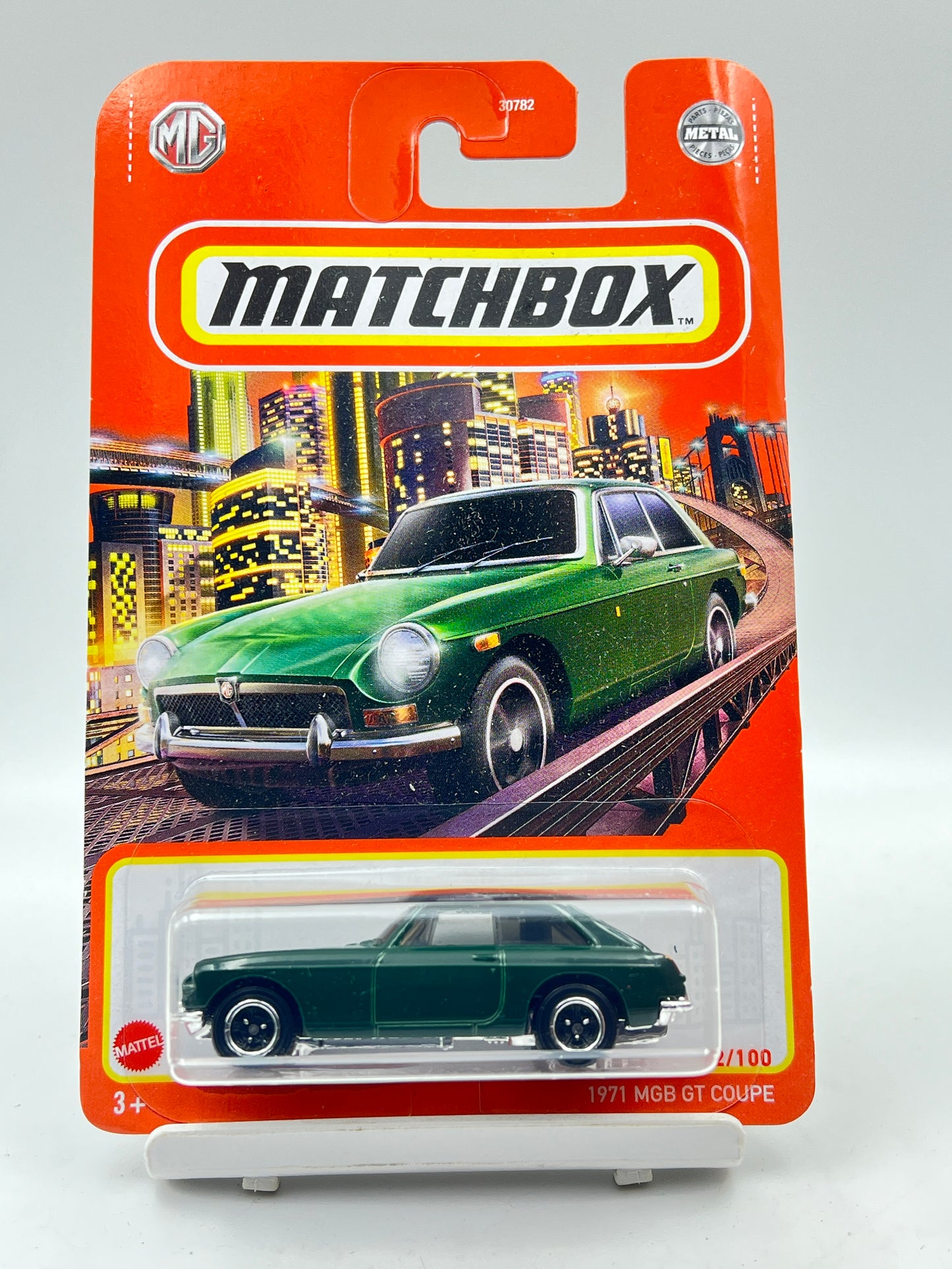 CREASED - MATCHBOX - 1971 MGB GT COUPE - 2F