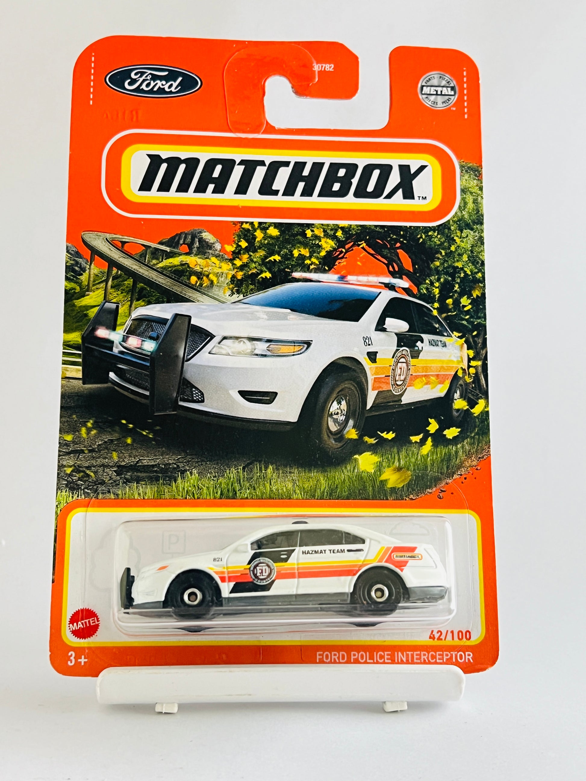 FORD POLICE INTERCEPTOR - WHITE - Its Fun- Hot wheels - matchbox - diecast