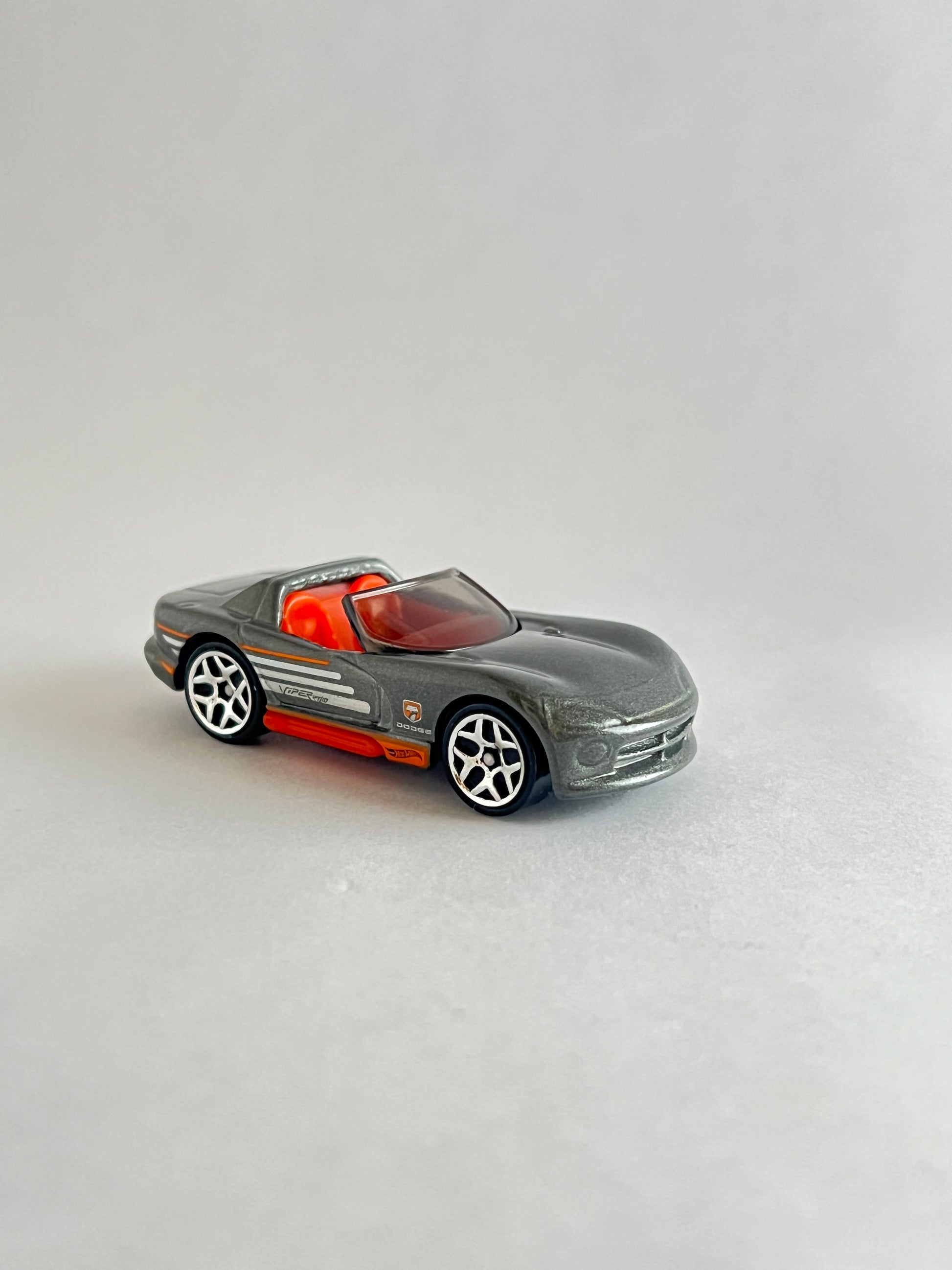 UNCARDED - HOTWHEELS - DODGE VIPER RT/10 - Its Fun- Hot wheels - matchbox - diecast