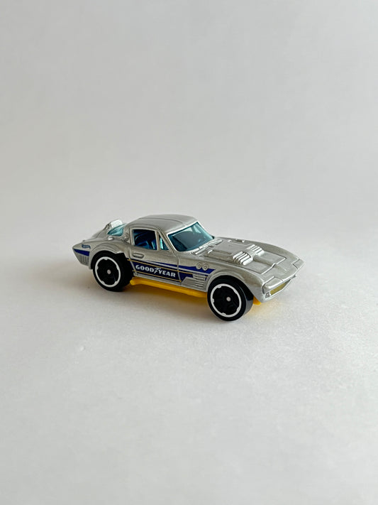 UNCARDED - HOTWHEELS - CORVETTE GRAND SPORT - Its Fun- Hot wheels - matchbox - diecast