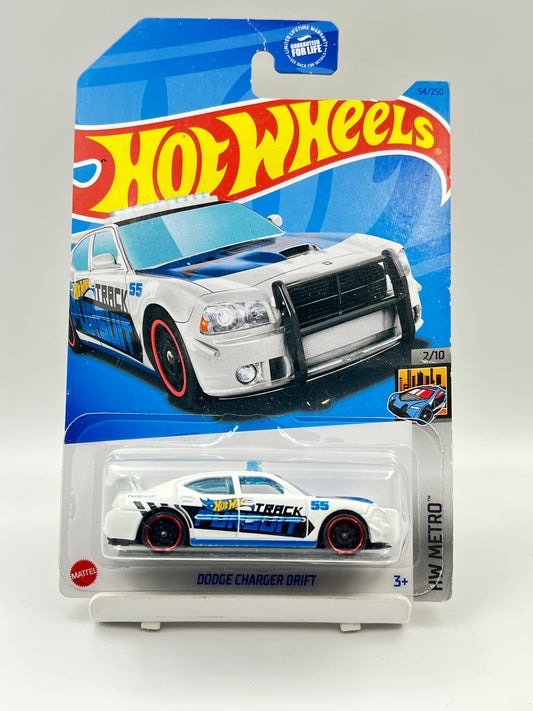MILD BLISTER CRACK - IMPORTED - HOT WHEELS -  DODGE CHARGER DRIFT - 4F