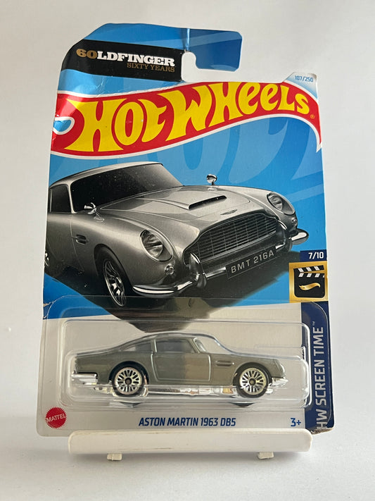 CARD DAMAGED - ASTON MARTIN 1963 DB5 - 5E - Its Fun- Hot wheels - matchbox - diecast