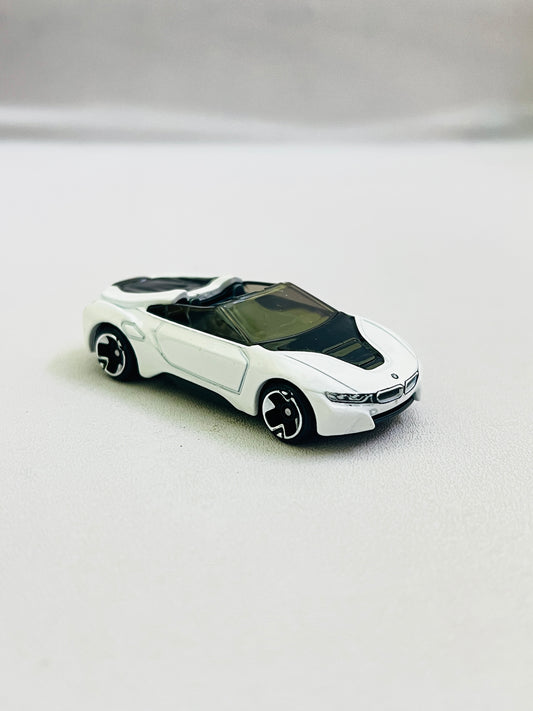 UNCARDED - BMW I8 ROADSTER
