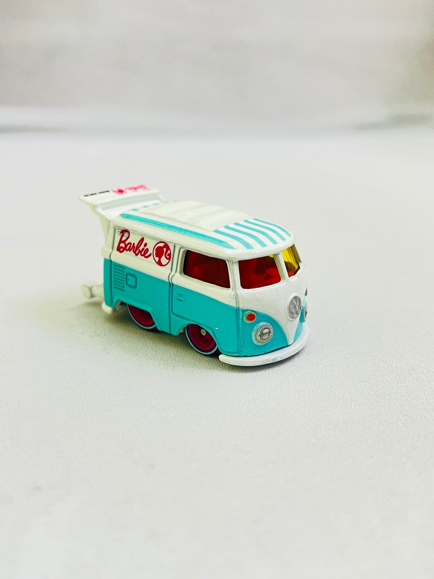 UNCARDED - PREMIUM - KOOL KOMBI - BARBIE