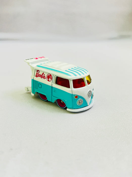 UNCARDED - PREMIUM - KOOL KOMBI - BARBIE