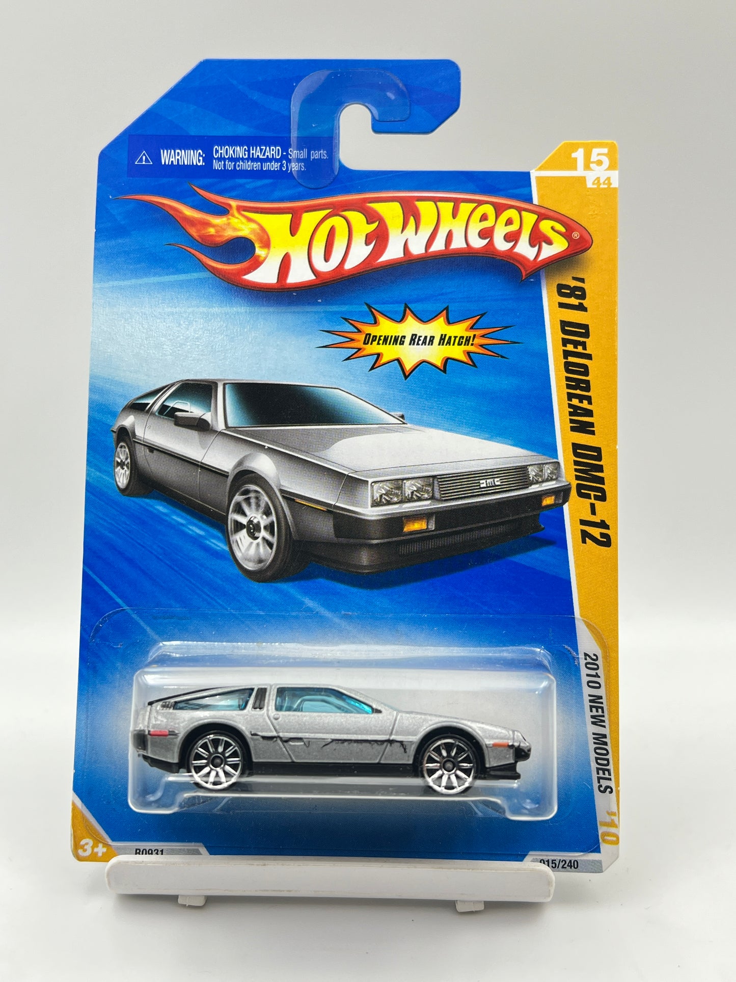 IMPORTED - HOT WHEELS -  81 DELOREAN DMC-12 (OPENING REAR) - 2E