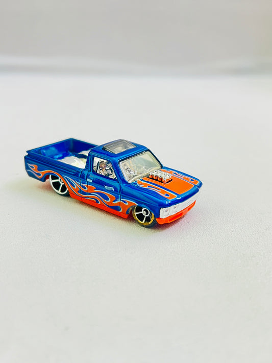 UNCARDED - 72 CHEVY LUV